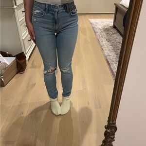 Abercrombie “mom” jeans high rise size 26